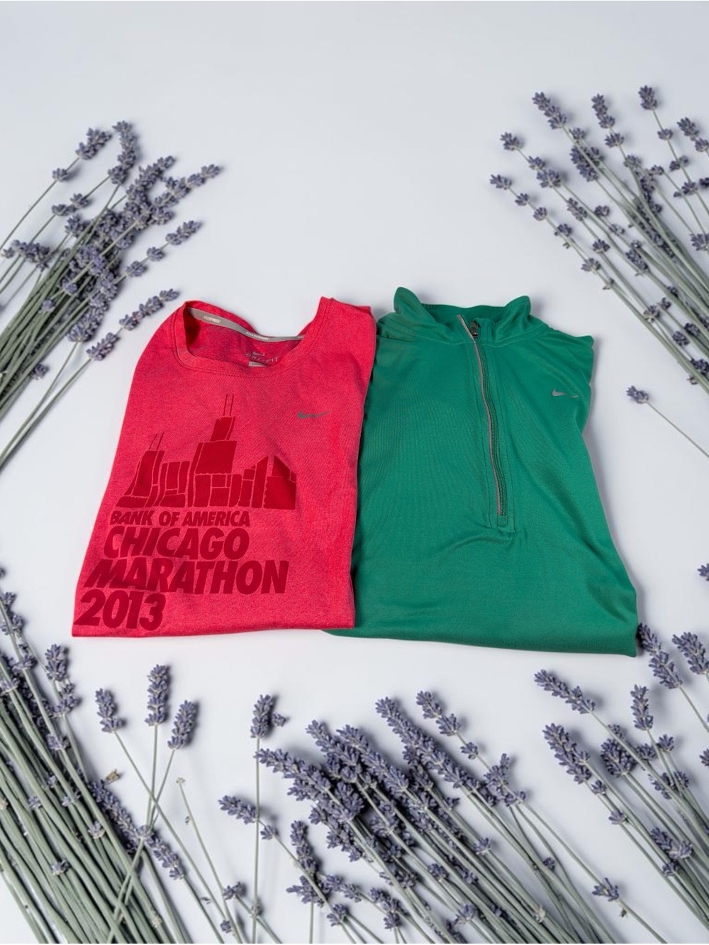 2-Women’s Nike Swoosh Track   Sportswear Logo Athletic Running Marathon NYC Sz M